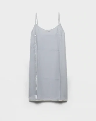 Aksamitna sukienka typu slip dress