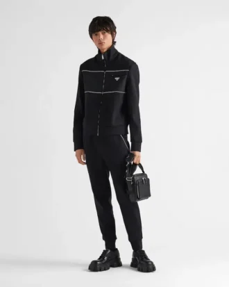 Bluza z detalami z Re-Nylon