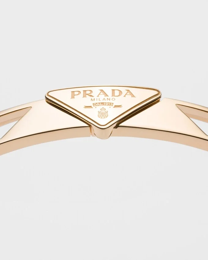 Bransoletka typu bangle z wycięciami z żółtego złota Bransoletka typu bangle z wycięciami z żółtego złota