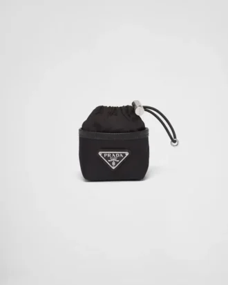 Breloczek do kluczy w kształcie mini torebki z tkaniny Re-Nylon