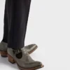 Buty z postarzanej skóry z klamrą Buty z postarzanej skóry z klamrą