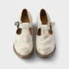 Buty z postarzanej skóry z klamrą Buty z postarzanej skóry z klamrą