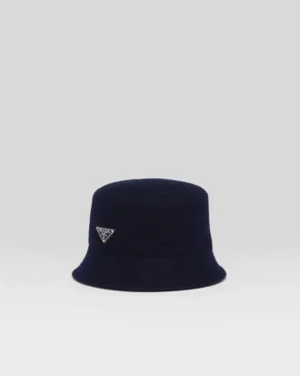 Czapka typu bucket w kolorze lodenowym Czapka typu bucket w kolorze lodenowym
