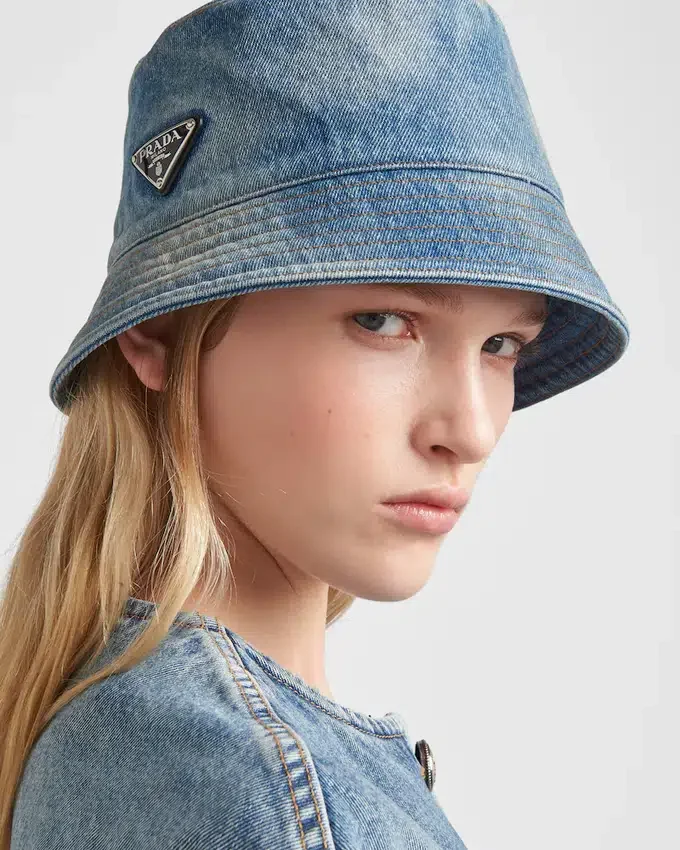 Denimowa czapka typu bucket hat Denimowa czapka typu bucket hat