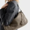 Duża skórzana torba na ramię Prada Aimae