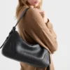 Duża skórzana torba na ramię Prada Aimae