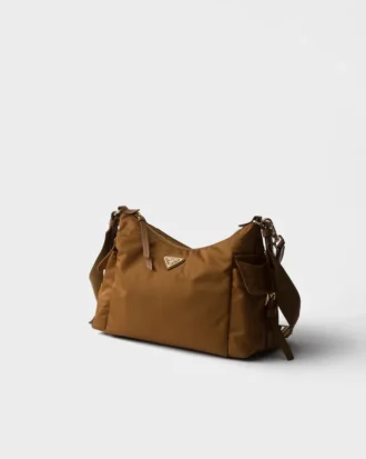 Duża torba Prada Explore z Re-Nylonu i skóry