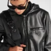Dwustronna kurtka typu bluzon z nappa i Re-Nylon Dwustronna kurtka typu bluzon z nappa i Re-Nylon