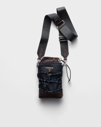 Etui na smartfon Prada Speedrock z materiału Re-Nylon i skóry