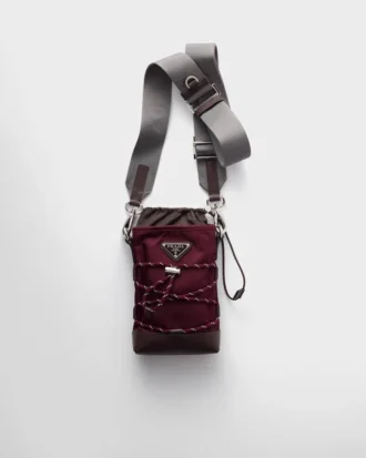 Etui na smartfon Prada Speedrock z materiału Re-Nylon i skóry