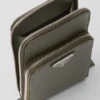 Etui na smartfon ze skóry Saffiano Etui na smartfon ze skóry Saffiano