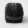 Etui podróżne z tkaniny Re-Nylon i skóry Saffiano Etui podróżne z tkaniny Re-Nylon i skóry Saffiano