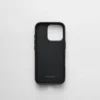 Etui ze skóry Saffiano do iPhone’a 16 Pro Etui ze skóry Saffiano do iPhone’a 16 Pro