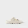 Gumowe klapki