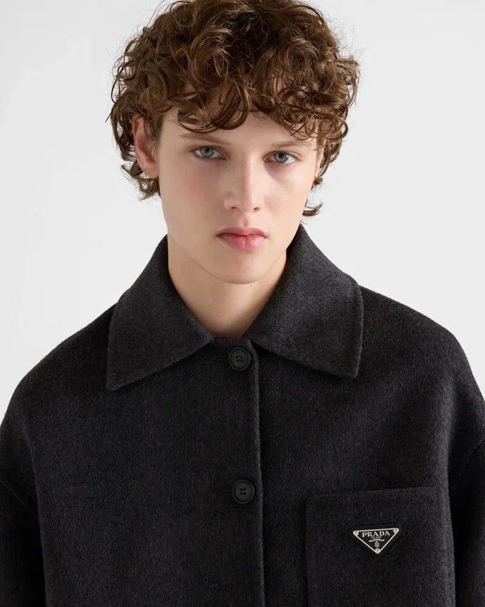 Jednorzędowa kurtka typu caban z podwójnej wełny cashmere Jednorzędowa kurtka typu caban z podwójnej wełny cashmere