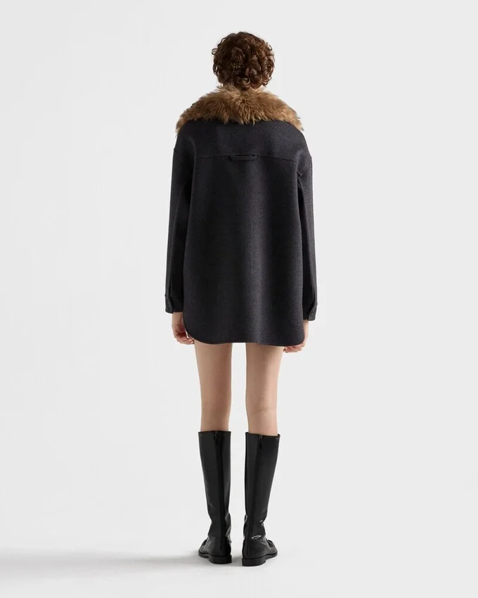 Jednorzędowa kurtka typu caban z podwójnej wełny cashmere Jednorzędowa kurtka typu caban z podwójnej wełny cashmere