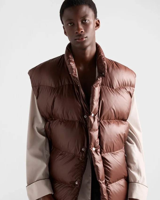 Kamizelka puchowa z Re-Nylon Kamizelka puchowa z Re-Nylon
