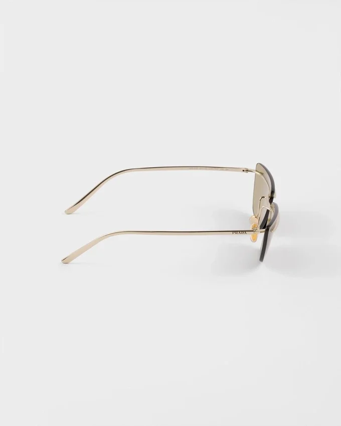 Kolekcja okularów Prada Okulary przeciwsłoneczne Kolekcja okularów Prada Okulary przeciwsłoneczne