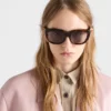Kolekcja okularów Prada Okulary przeciwsłoneczne Kolekcja okularów Prada Okulary przeciwsłoneczne