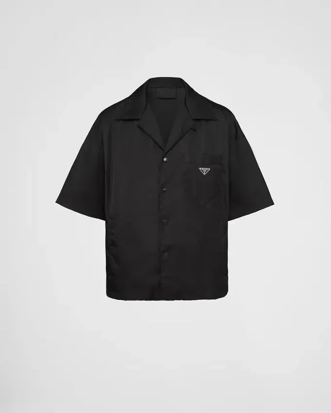 Koszula z krótkim rękawem z materiału Re-Nylon Koszula z krótkim rękawem z materiału Re-Nylon