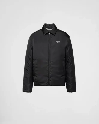 Krótka kurtka puchowa z materiału Re-Nylon Krótka kurtka puchowa z materiału Re-Nylon