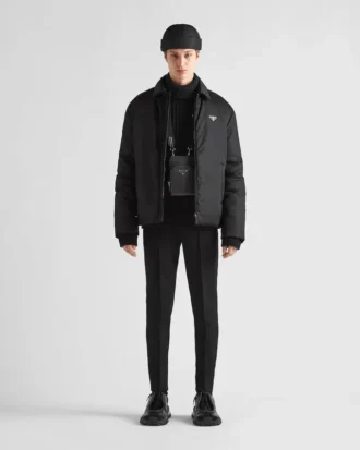 Krótka kurtka puchowa z materiału Re-Nylon Krótka kurtka puchowa z materiału Re-Nylon