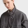 Kurtka przeciwdeszczowa z pranej tkaniny Re-Nylon Kurtka przeciwdeszczowa z pranej tkaniny Re-Nylon