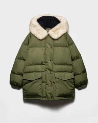 Kurtka puchowa z Re-Nylon