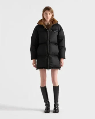Kurtka puchowa z Re-Nylon