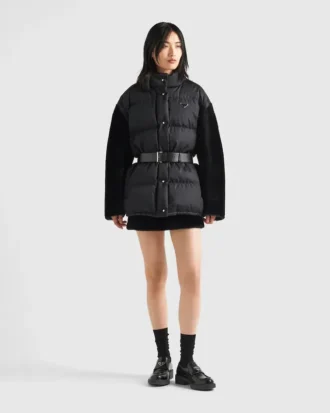 Kurtka puchowa z Re-Nylon