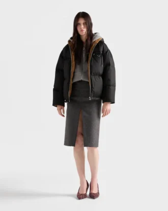 Kurtka puchowa z Re-Nylon