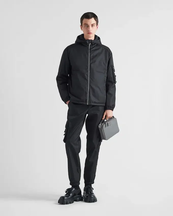 Kurtka typu bluzon z Re-Nylon Kurtka typu bluzon z Re-Nylon