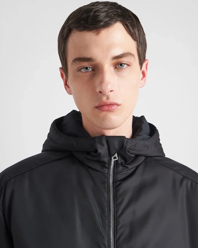Kurtka typu bluzon z Re-Nylon Kurtka typu bluzon z Re-Nylon
