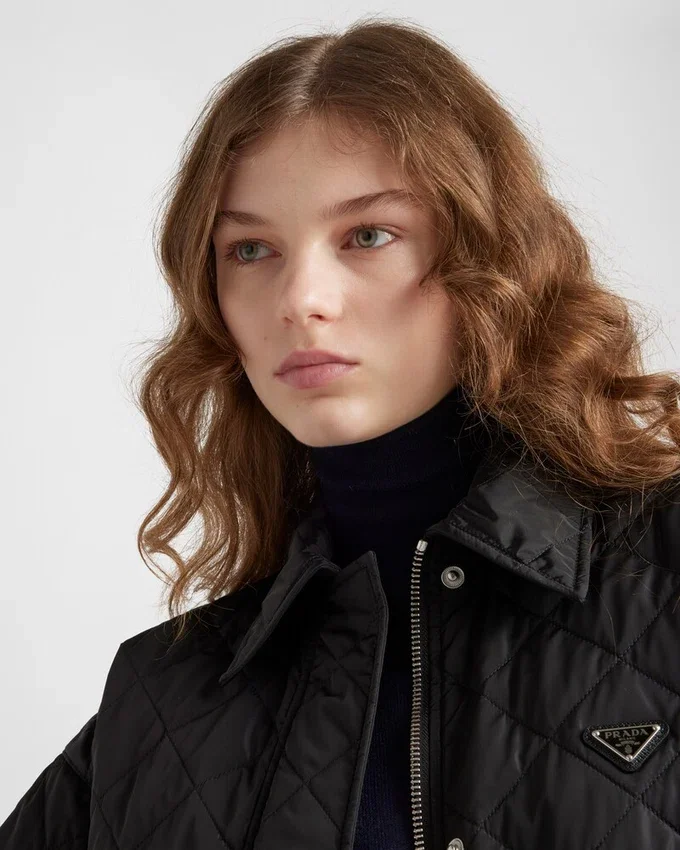 Lekka kurtka typu blouson z Re-Nylonu Lekka kurtka typu blouson z Re-Nylonu