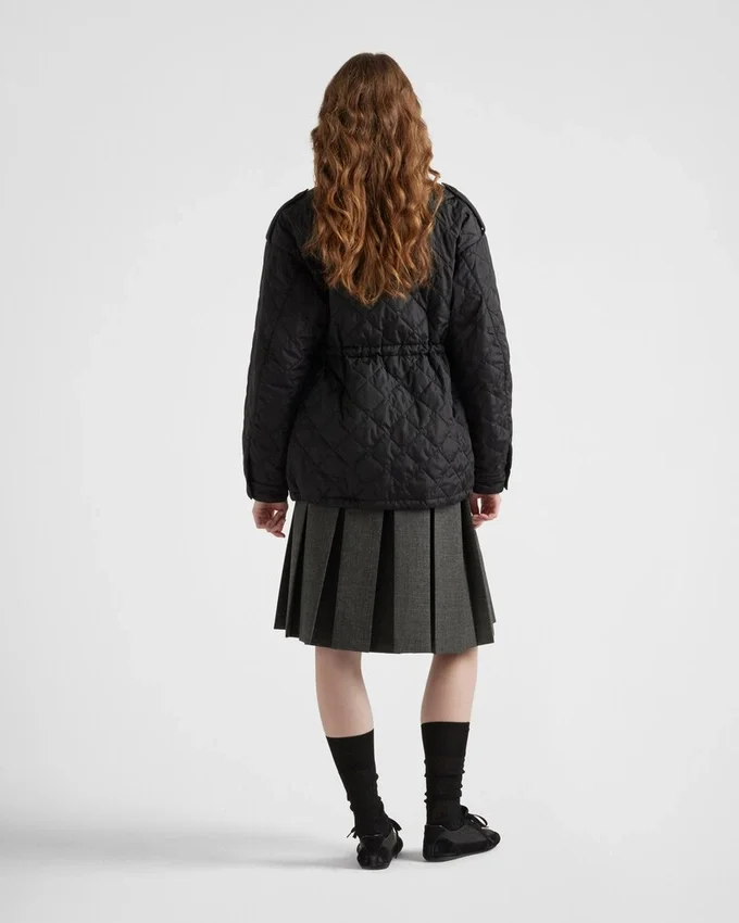 Lekka kurtka typu blouson z Re-Nylonu Lekka kurtka typu blouson z Re-Nylonu
