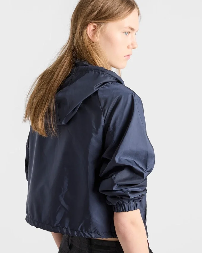 Lekka kurtka z materiału Re-Nylon Lekka kurtka z materiału Re-Nylon