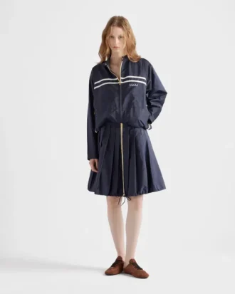 Lekka plisowana spódnica z Re-Nylon