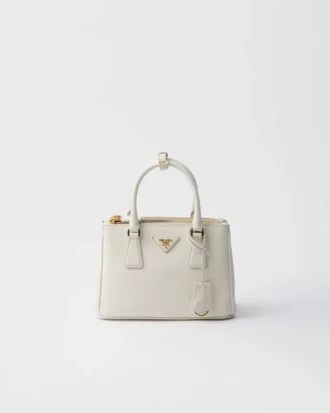 Mała skórzana torebka Prada Galleria