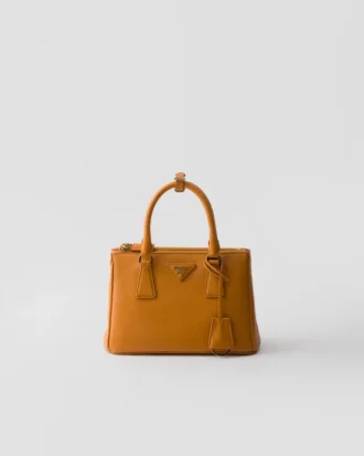 Mała skórzana torebka Prada Galleria