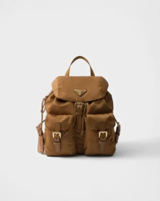 Mały plecak Prada Re-Edition 1978 z materiału Re-Nylon