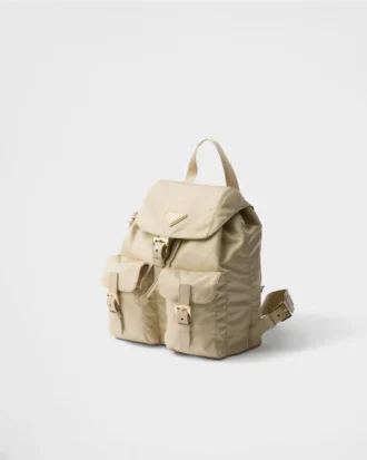 Mały plecak Prada Re-Edition 1978 z materiału Re-Nylon