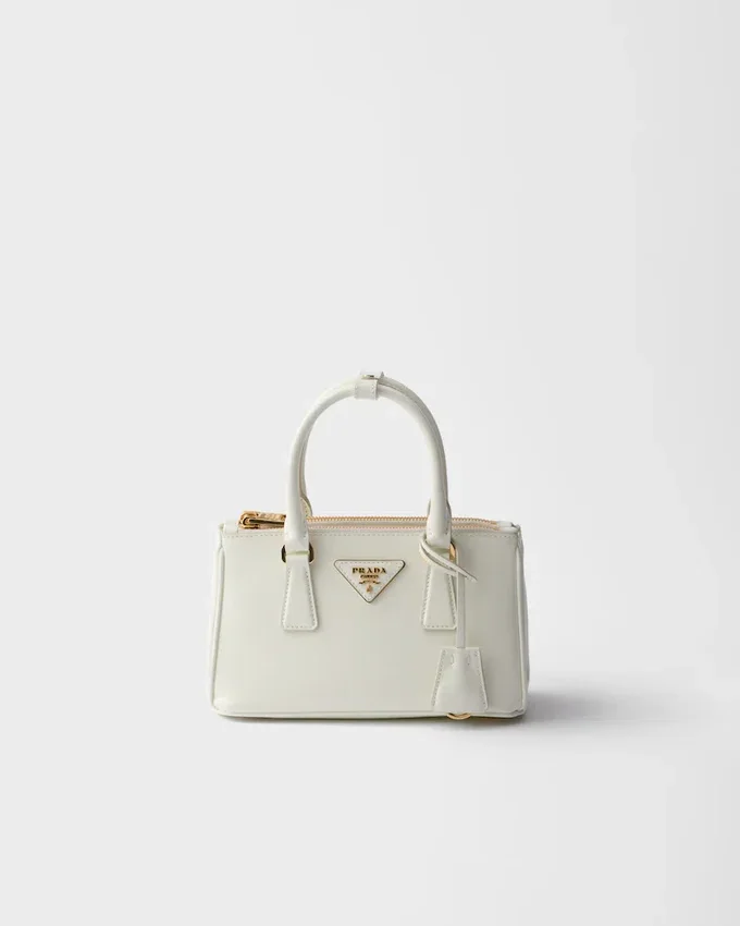 Mini torebka Prada Galleria z lakierowanej skóry Saffiano Mini torebka Prada Galleria z lakierowanej skóry Saffiano