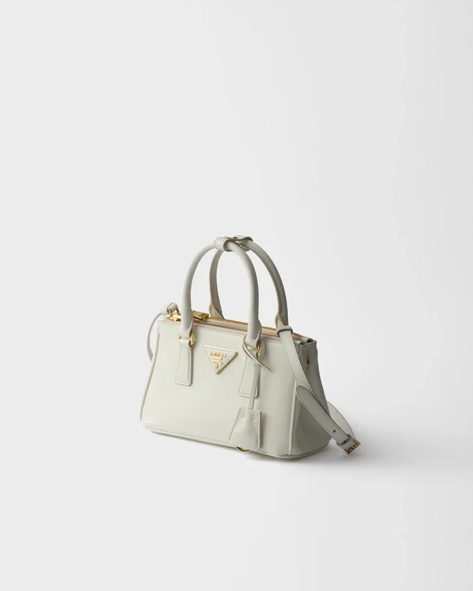 Mini torebka Prada Galleria z lakierowanej skóry Saffiano Mini torebka Prada Galleria z lakierowanej skóry Saffiano