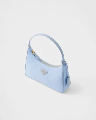 Mini torebka Prada Re-Edition 2005 z materiału Re-Nylon i Saffiano