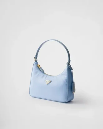 Mini torebka Prada Re-Edition 2005 z materiału Re-Nylon i Saffiano