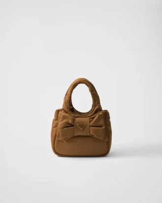 Mini wyściełana torba Re-Nylon z kokardką Mini wyściełana torba Re-Nylon z kokardką