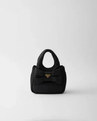 Mini wyściełana torba Re-Nylon z kokardką Mini wyściełana torba Re-Nylon z kokardką