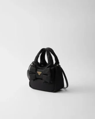 Mini wyściełana torba Re-Nylon z kokardką Mini wyściełana torba Re-Nylon z kokardką