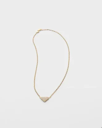 Naszyjnik z wisiorkiem Eternal Gold Eternal Mini Triangle z żółtego złota i diamentów Naszyjnik z wisiorkiem Eternal Gold Eternal Mini Triangle z żółtego złota i diamentów