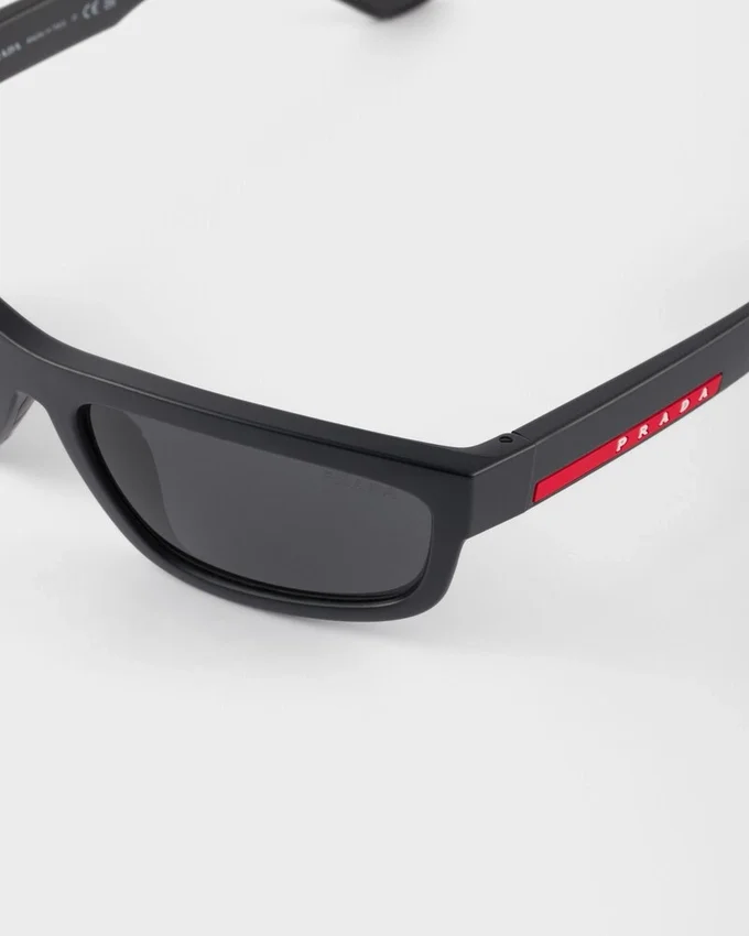 Okulary przeciwsłoneczne Prada Linea Rossa Okulary przeciwsłoneczne Prada Linea Rossa